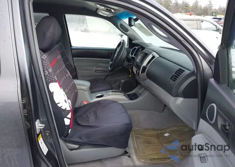 2011 Toyota Tacoma Base V6 из США, поврежденный, VIN 3TMMU4FNXBM029876